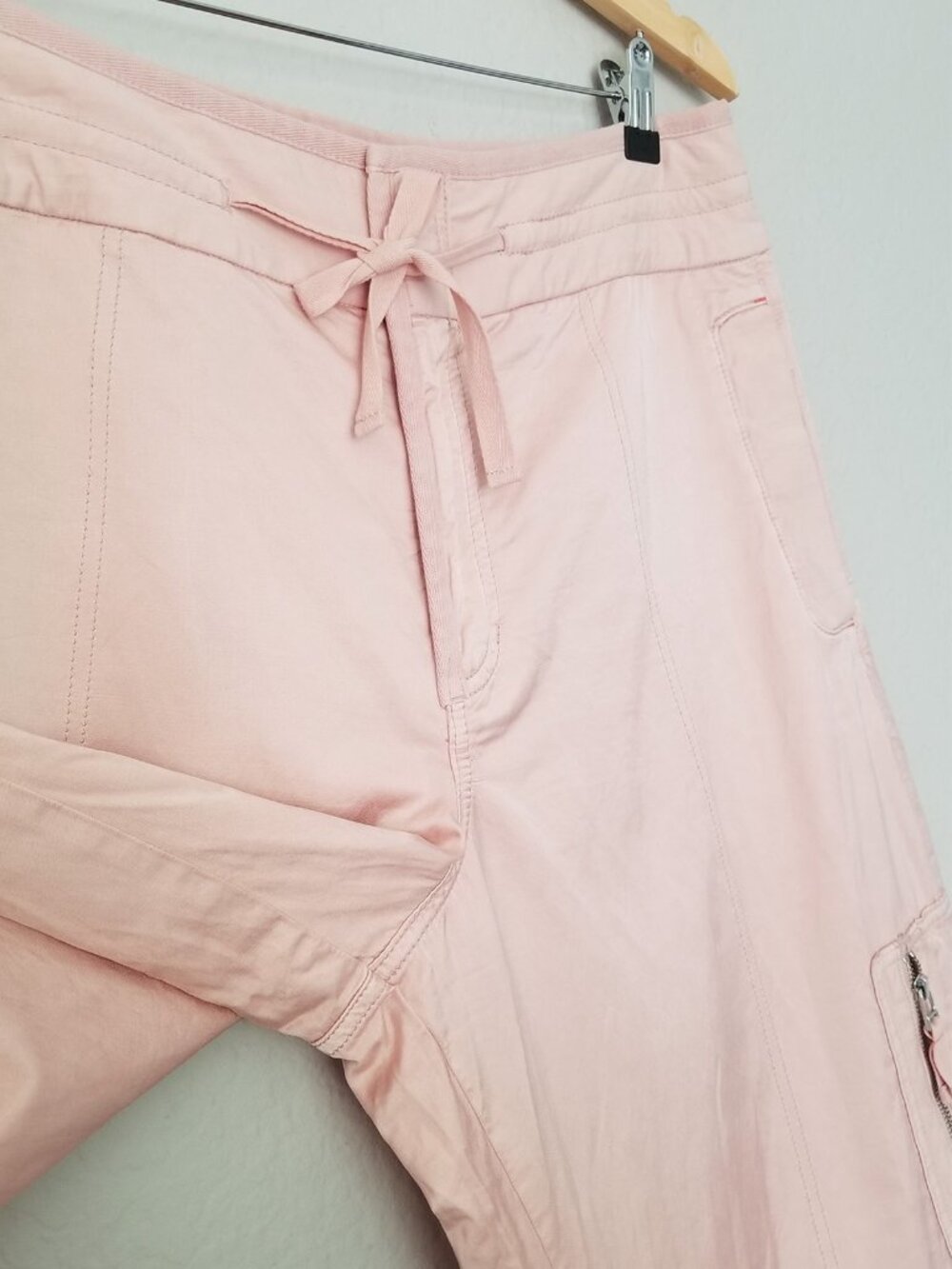 Anthropologie Pilcro Satin Parachute Pants 31 Blush Pink Wide Leg Baggy $179 - Picture 12 of 16